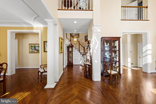 18 BEMAN WOODS CT, Potomac, MD 20854