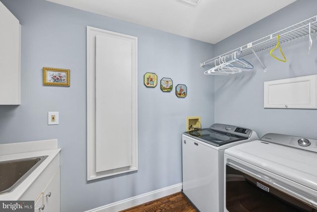 18 BEMAN WOODS CT, Potomac, MD 20854