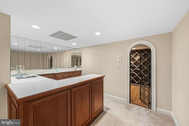 18 BEMAN WOODS CT, Potomac, MD 20854