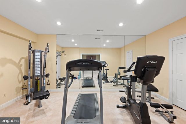 18 BEMAN WOODS CT, Potomac, MD 20854