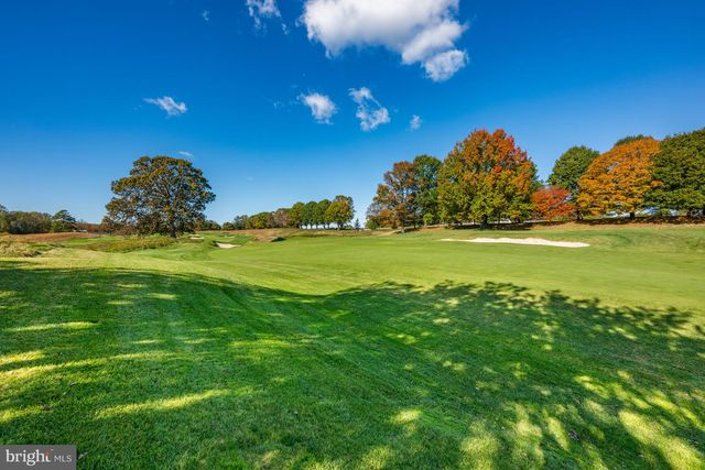 18 BEMAN WOODS CT, Potomac, MD 20854