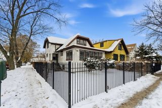 1102 N Laramie Avenue, Chicago, IL 60651