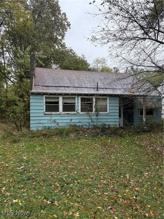 4262 Pembrook Road, Austintown, OH 44515