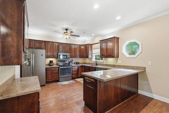 43 Jenni Leigh Drive, Austin, AR 72007