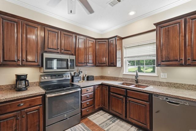 43 Jenni Leigh Drive, Austin, AR 72007