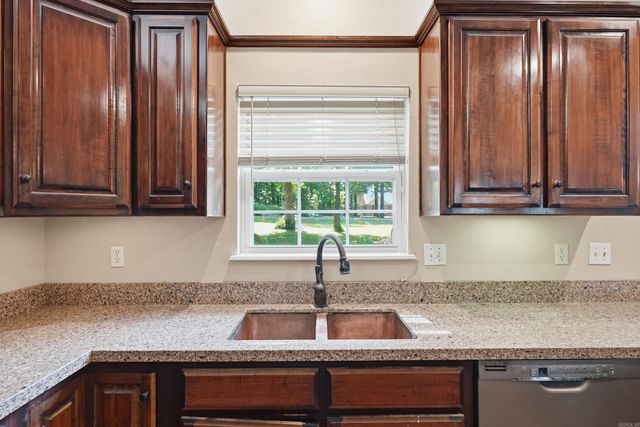 43 Jenni Leigh Drive, Austin, AR 72007