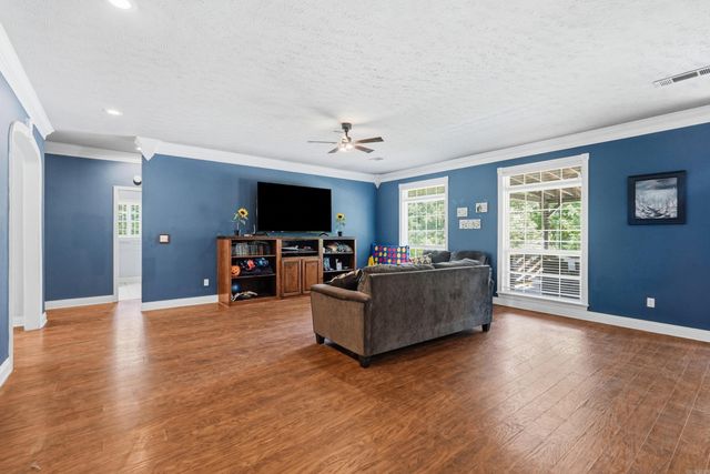 43 Jenni Leigh Drive, Austin, AR 72007