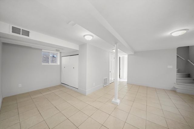 3515 N Oriole Avenue, Chicago, IL 60634