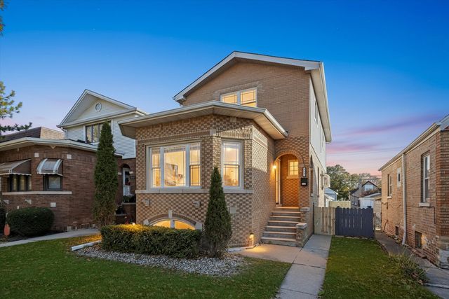 3515 N Oriole Avenue, Chicago, IL 60634