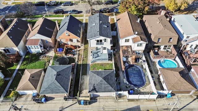 3515 N Oriole Avenue, Chicago, IL 60634