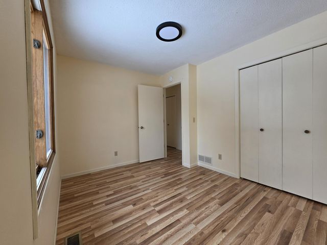 3914 Westbury Trail, Eagan, MN 55123