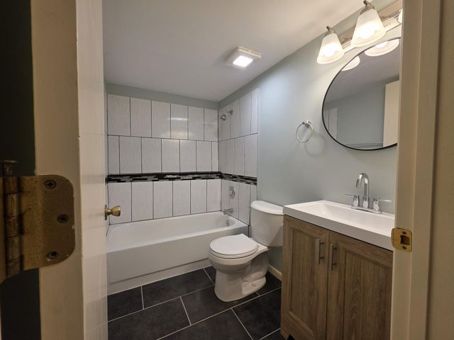 3914 Westbury Trail, Eagan, MN 55123