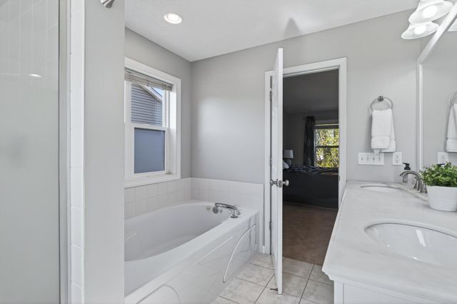 7619 Everest Lane N, Maple Grove, MN 55311