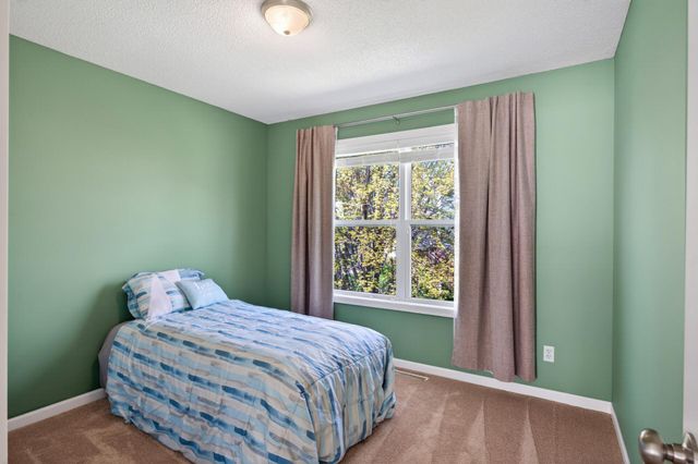 7619 Everest Lane N, Maple Grove, MN 55311