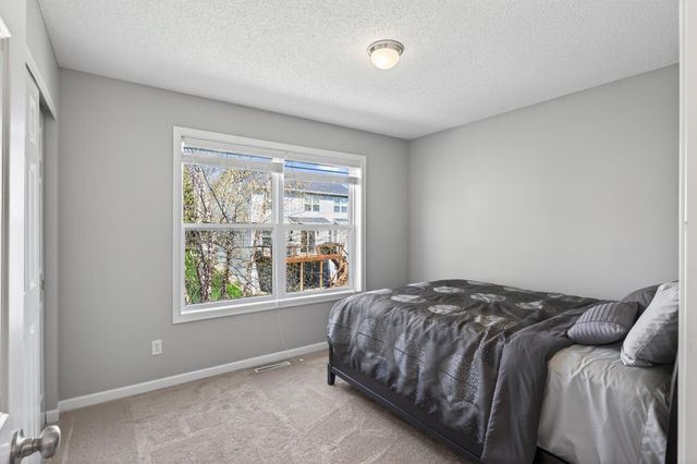7619 Everest Lane N, Maple Grove, MN 55311