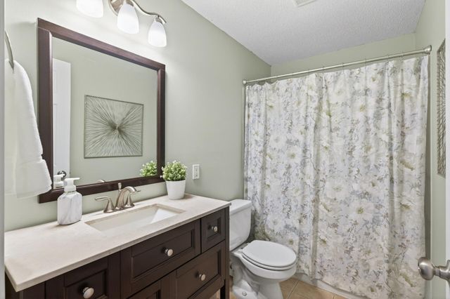 7619 Everest Lane N, Maple Grove, MN 55311