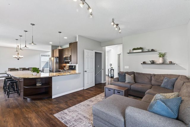 7619 Everest Lane N, Maple Grove, MN 55311