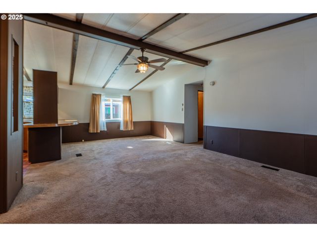 818 CELILO, North Bonneville, WA 98639