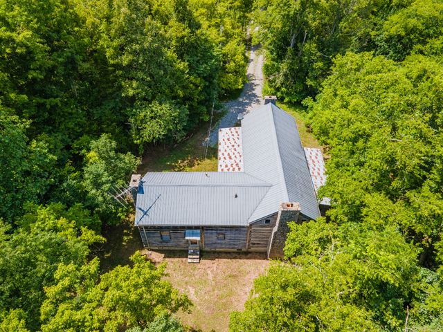 1700 Allen Brown Rd, Belfast, TN 37019