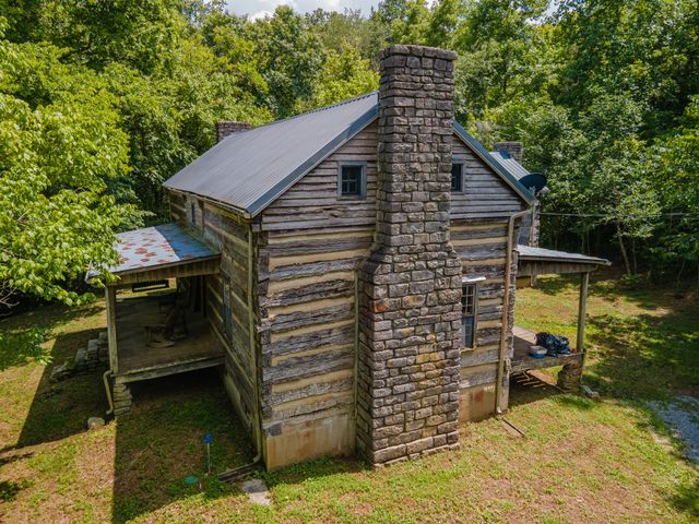 1700 Allen Brown Rd, Belfast, TN 37019
