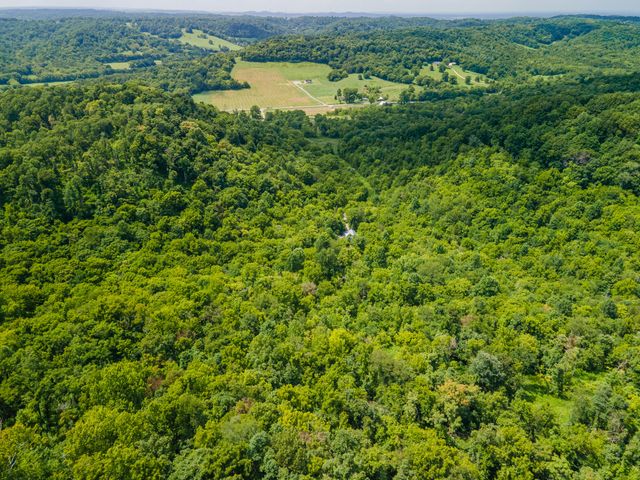 1700 Allen Brown Rd, Belfast, TN 37019