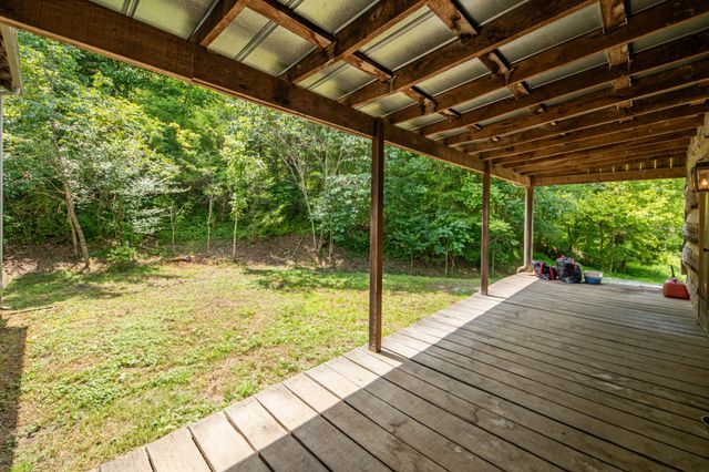 1700 Allen Brown Rd, Belfast, TN 37019