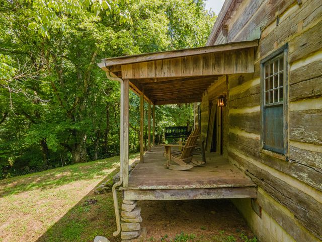 1700 Allen Brown Rd, Belfast, TN 37019