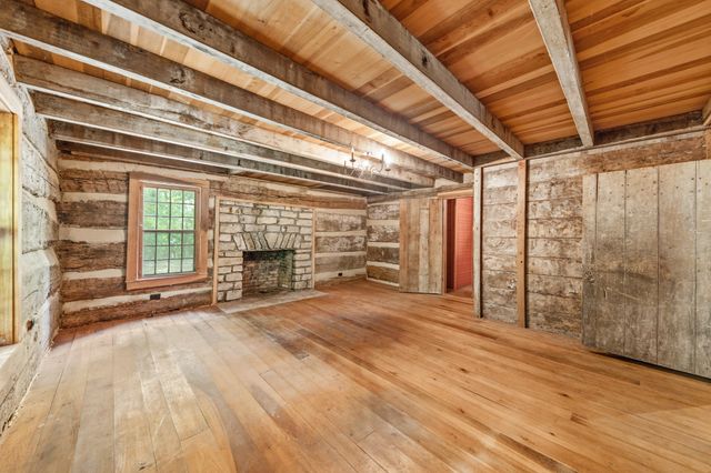 1700 Allen Brown Rd, Belfast, TN 37019