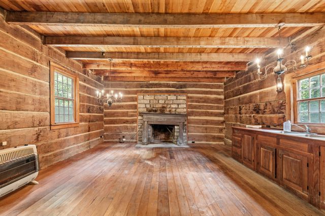 1700 Allen Brown Rd, Belfast, TN 37019