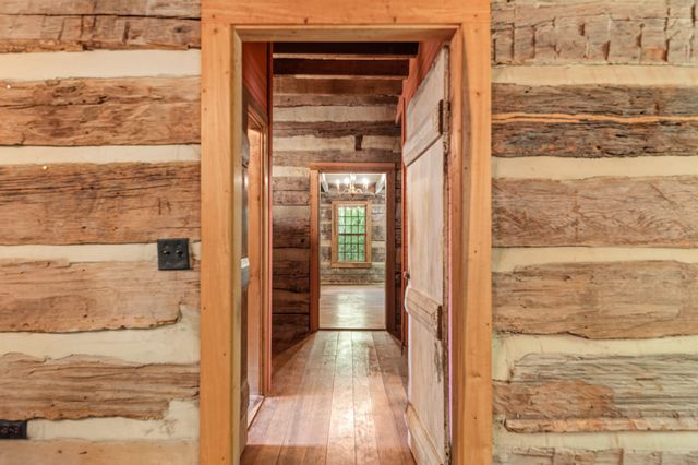 1700 Allen Brown Rd, Belfast, TN 37019