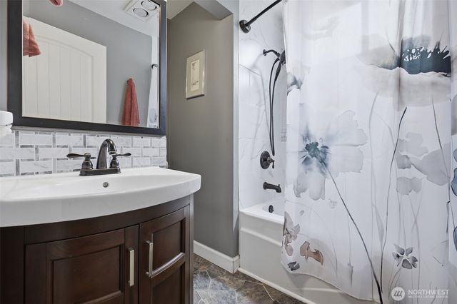 415 NE 39th Avenue, Camas, WA 98607