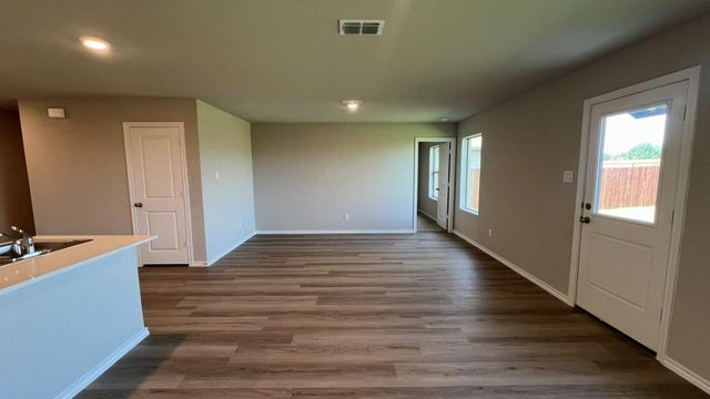 717 WILDRYE Lane, Denton, TX 76259