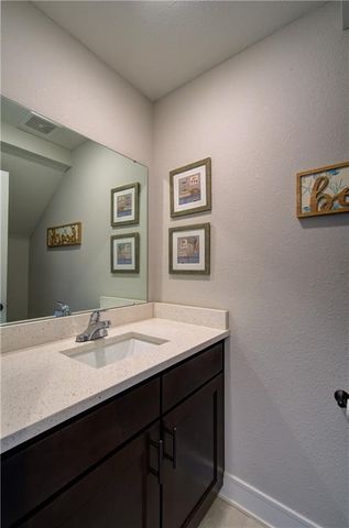 7389 Grand Slam Street 31 B, Parkville, MO 64152