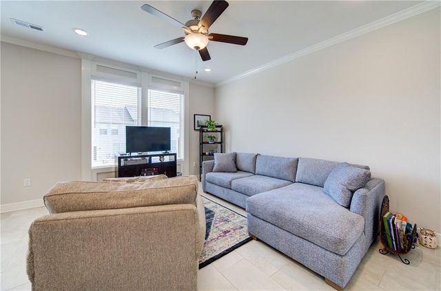 7389 Grand Slam Street 31 B, Parkville, MO 64152