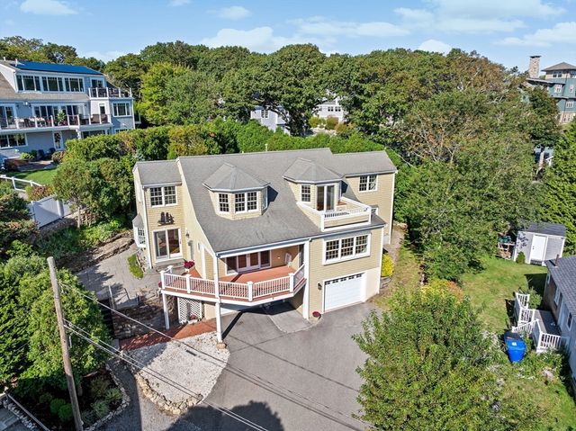 5 Pocasset Rd, Bourne, MA 02562
