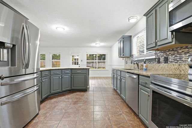 7442 Tall Cedar, San Antonio, TX 78249