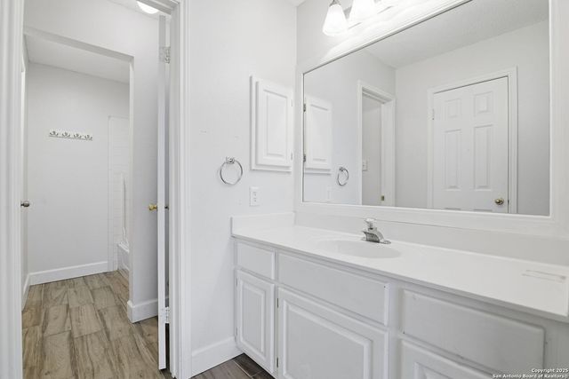 7442 Tall Cedar, San Antonio, TX 78249