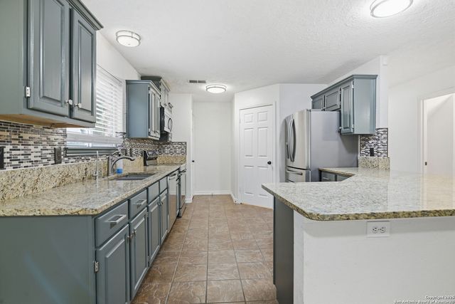 7442 Tall Cedar, San Antonio, TX 78249