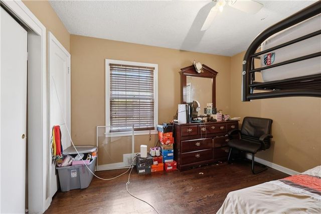 3321 Blue Ridge Boulevard, Independence, MO 64052