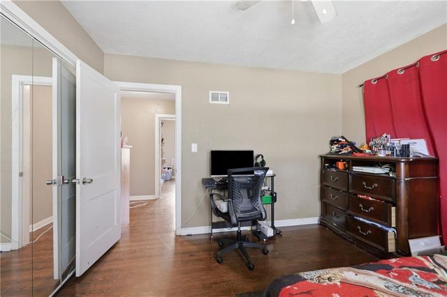 3321 Blue Ridge Boulevard, Independence, MO 64052
