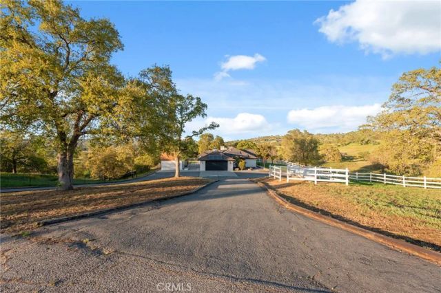26882 Road 400, Madera, CA 93636