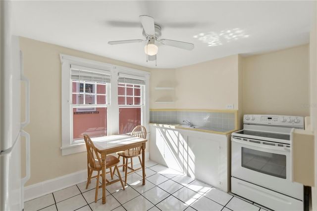 100 72ND STREET S, St Petersburg, FL 33707