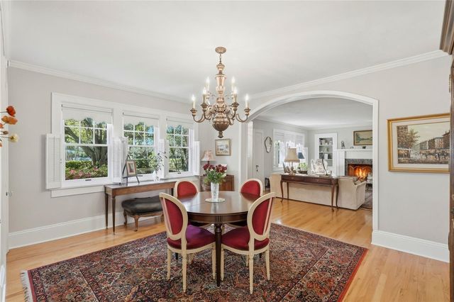 100 72ND STREET S, St Petersburg, FL 33707