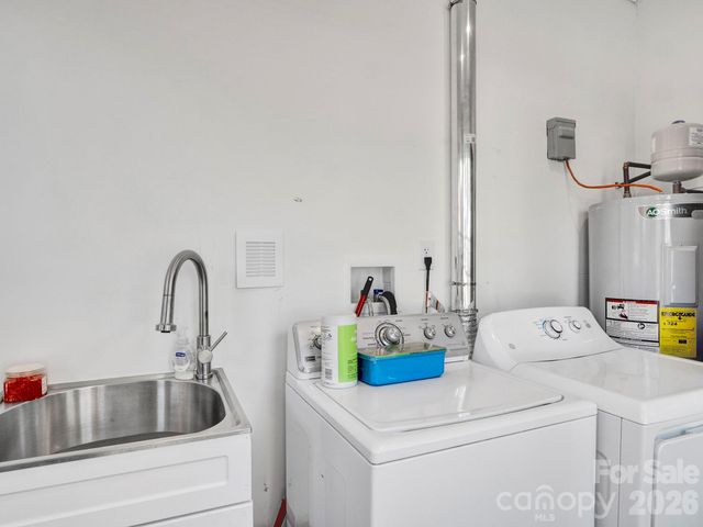 208 Hough Street, Monroe, NC 28112