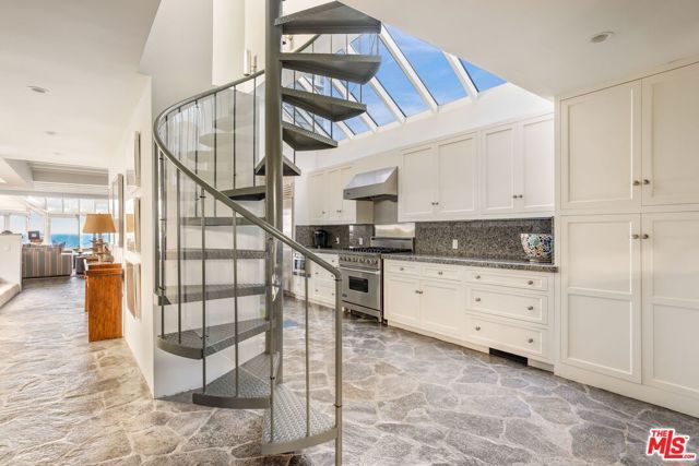 23758 Malibu Road, Malibu, CA 90265