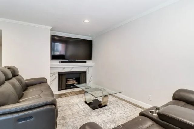 10756 Knott Avenue, Stanton, CA 90680