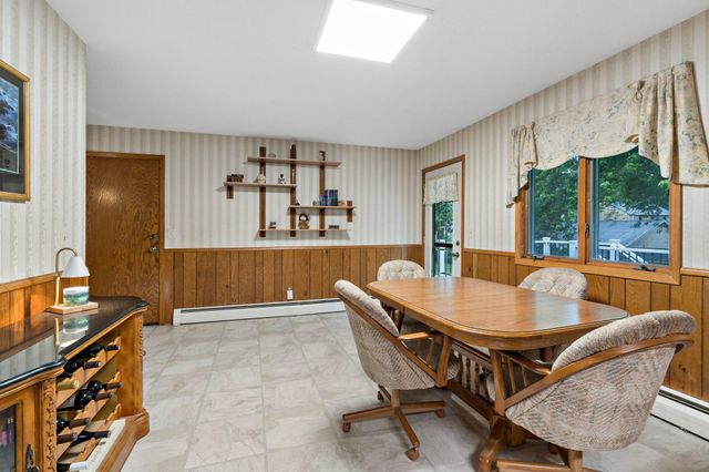 2217 Ripley Avenue, Maplewood, MN 55109