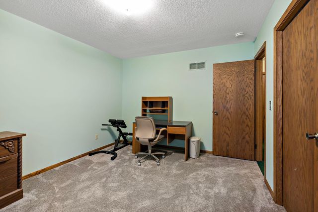2217 Ripley Avenue, Maplewood, MN 55109