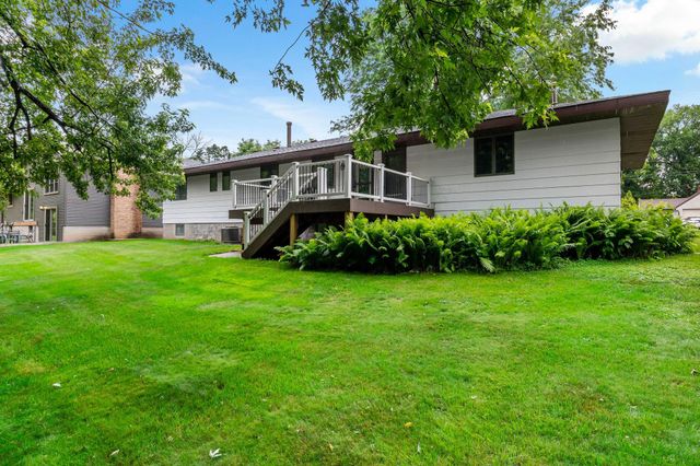 2217 Ripley Avenue, Maplewood, MN 55109