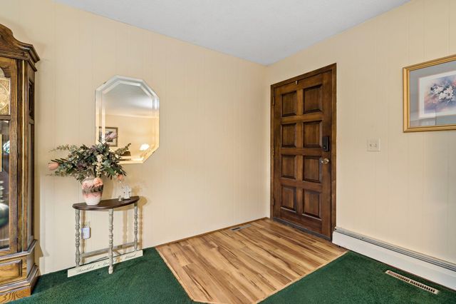 2217 Ripley Avenue, Maplewood, MN 55109